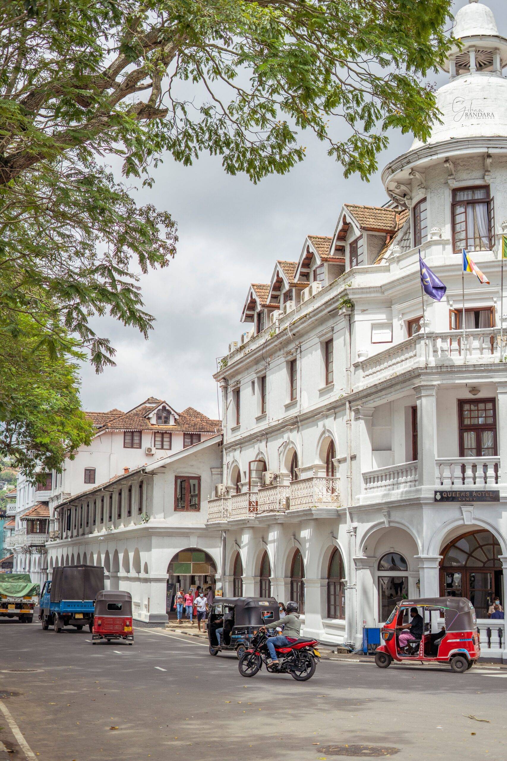 alt="Cultural capital & home of the Sacred Tooth Relic"
